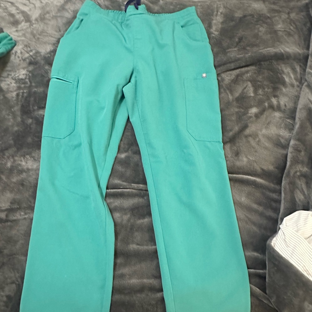 Figs surgical green High Waisted Yola Skinny Scrub Pants